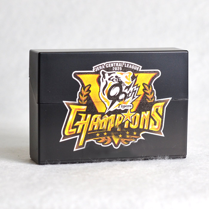 阪神タイガース 2025年リーグ優勝記念 加熱式タバコ対応マルチハードケース(iQOSアイコスケース) HTI-2025VICTORY BK